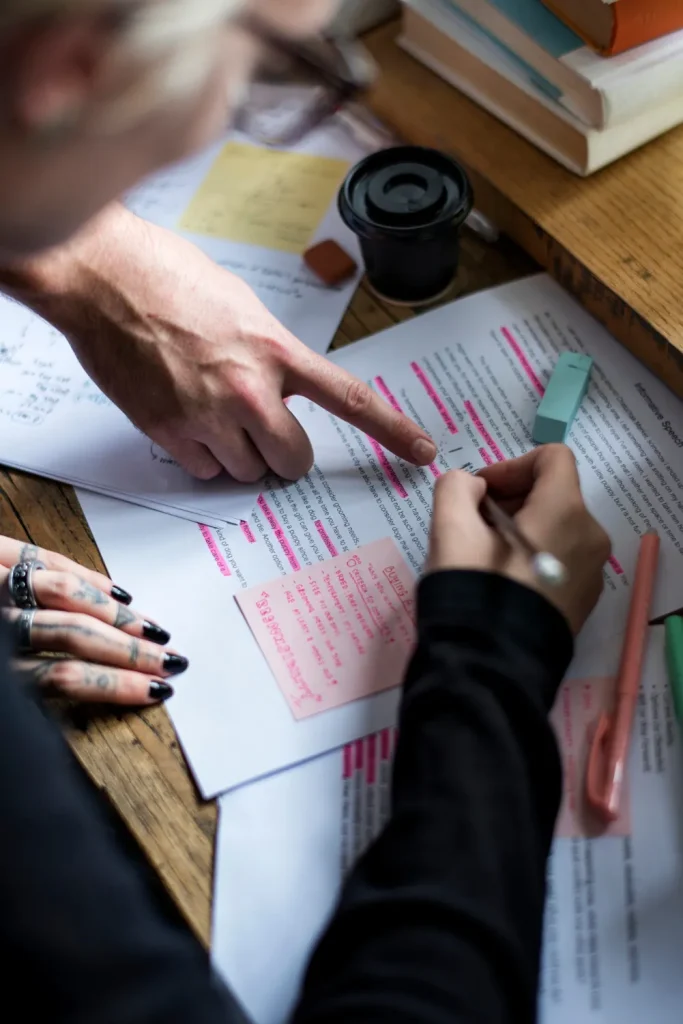 Icons for certified translations, interpretation services, language classes, notary document translations, MT post-editing, and citizenship classes in Detroit